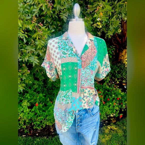 cupcakes & cashmere Multicolor Patchwork Button Down Shirt - Picture 2 of 7